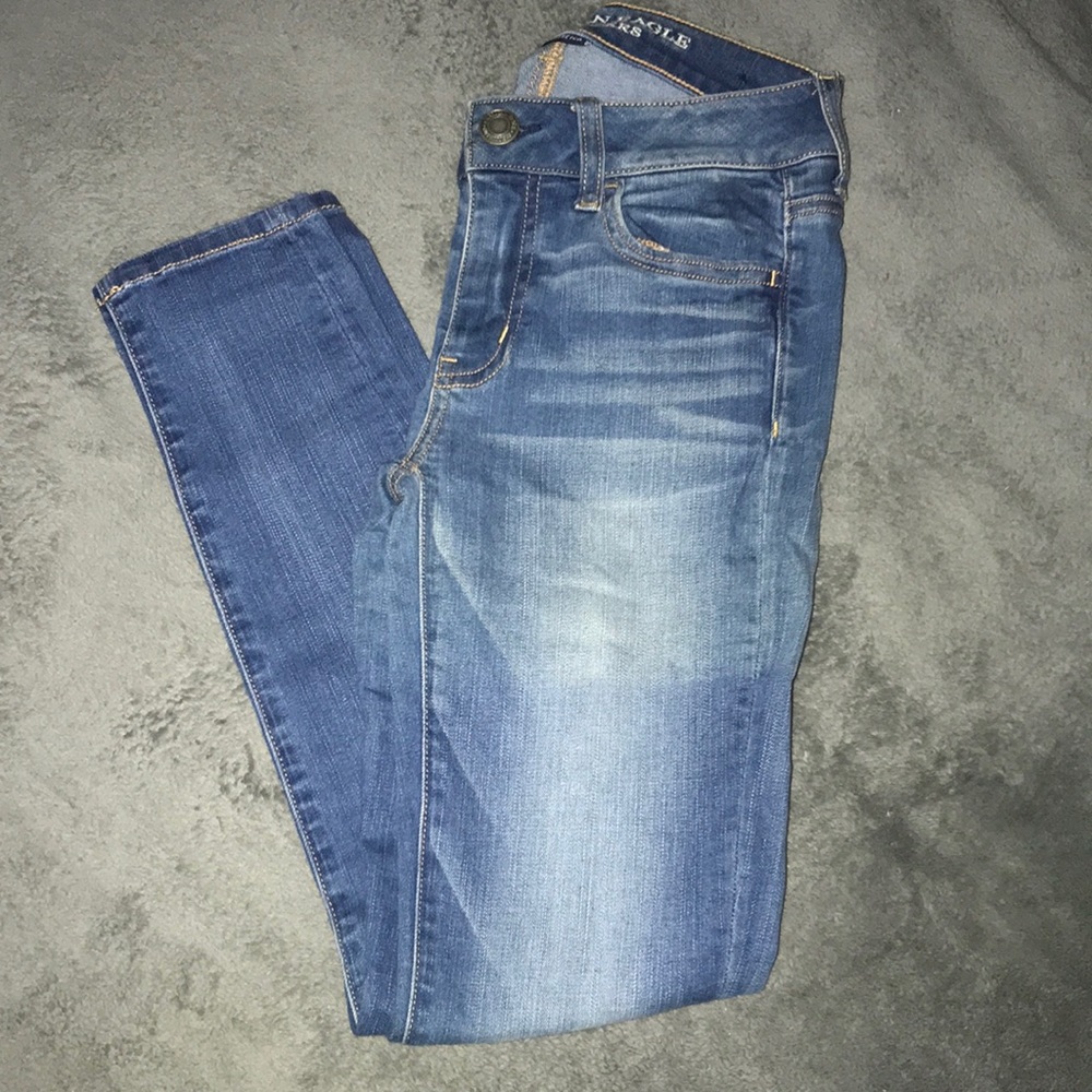 American eagle low rise skinny super stretch jeans